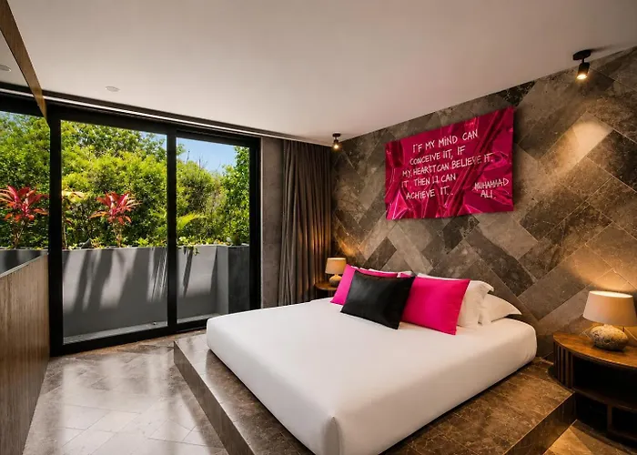 Rose Noir Premium 4 Bedroom Villa, Private Rooftop Pool & Complimentary Spa, Aldea Zama Villa Tulum Pueblo