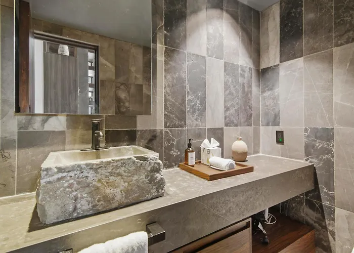 Villa Rose Noir Premium 4 Bedroom Villa, Private Rooftop Pool & Complimentary Spa, Aldea Zama Tulum Pueblo
